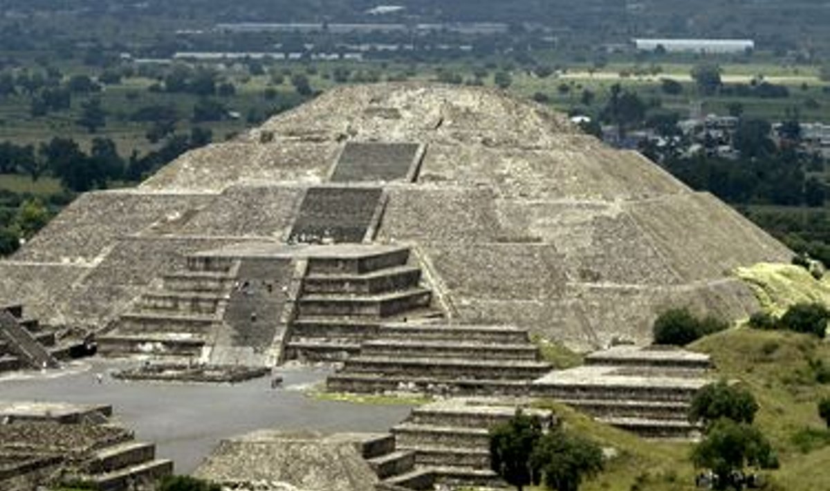 Teotihuacani tsivilisatsiooni Kuu püramiid Mehhikos