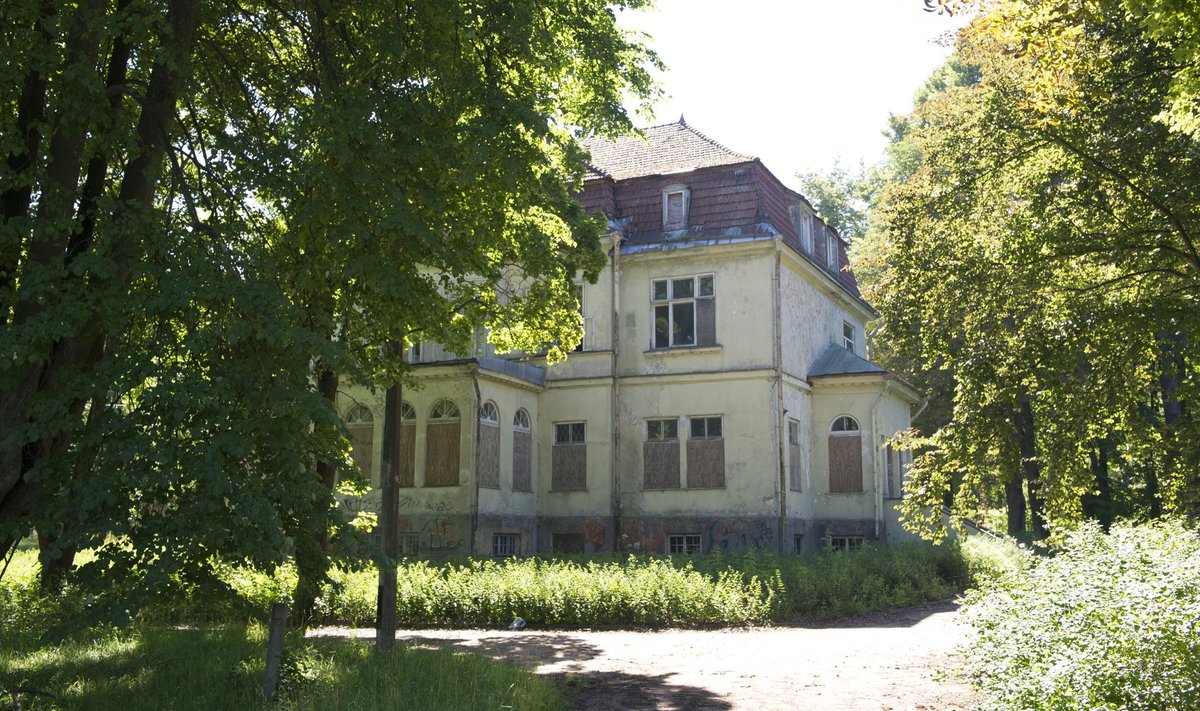 OOTEL: Villa Favorita Narva mnt 108