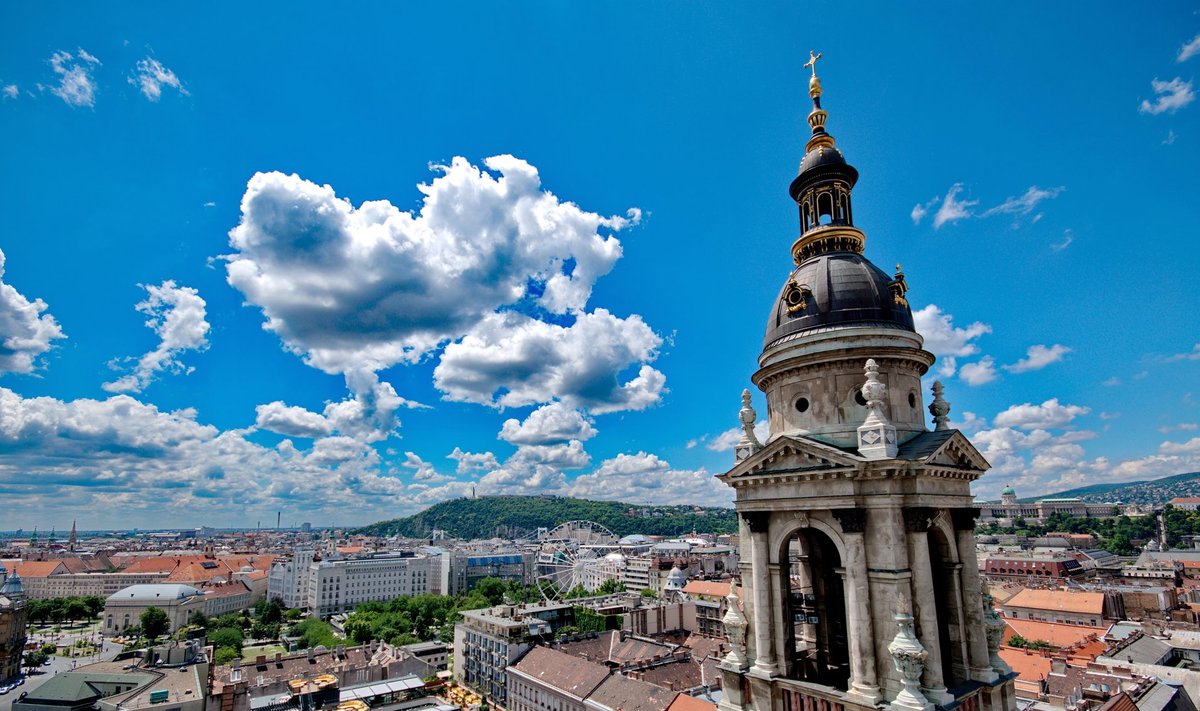 Budapest – vaade St Stephani katedraalist.