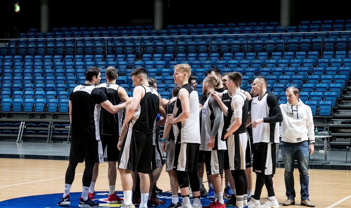 Eesti korvpallikoondise avatud treening