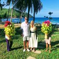Taaskord abiellunud Meelis Pai pulmapidu Filipiinidel võttis eluohtliku pöörde: oli oht, et see laevuke võib lainetel murduda