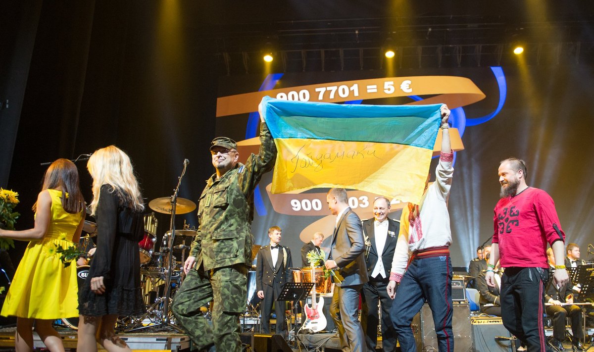 Esialgsete teadete järgi koguti heategevuskontserdiga ukrainlaste toetuseks 200 000 eurot, aga sellest läks ukrainlaste hüveks tegelikult 160 000 eurot.