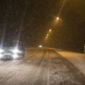 DELFI FOTOD ja VIDEOD: Teeolud on Eestis öise saju tõttu mitmel pool äärmiselt muutlikud, maanteeamet manitseb ettevaatlikkusele