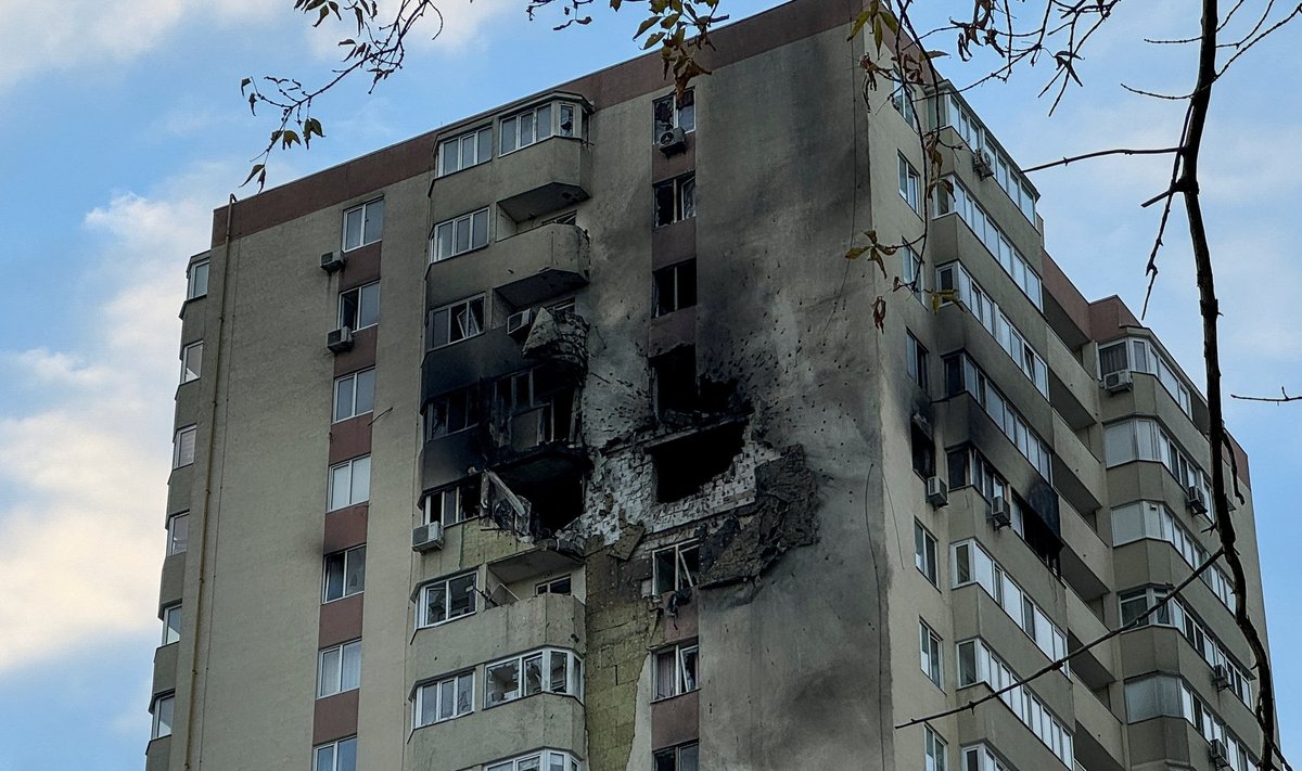 DROONIRÜNNAK KIIEVIS: Venemaa ründas Kiievi kortermaja droonidega. Selle rünnaku tagajärjel hukkus 15aastane tüdruk.