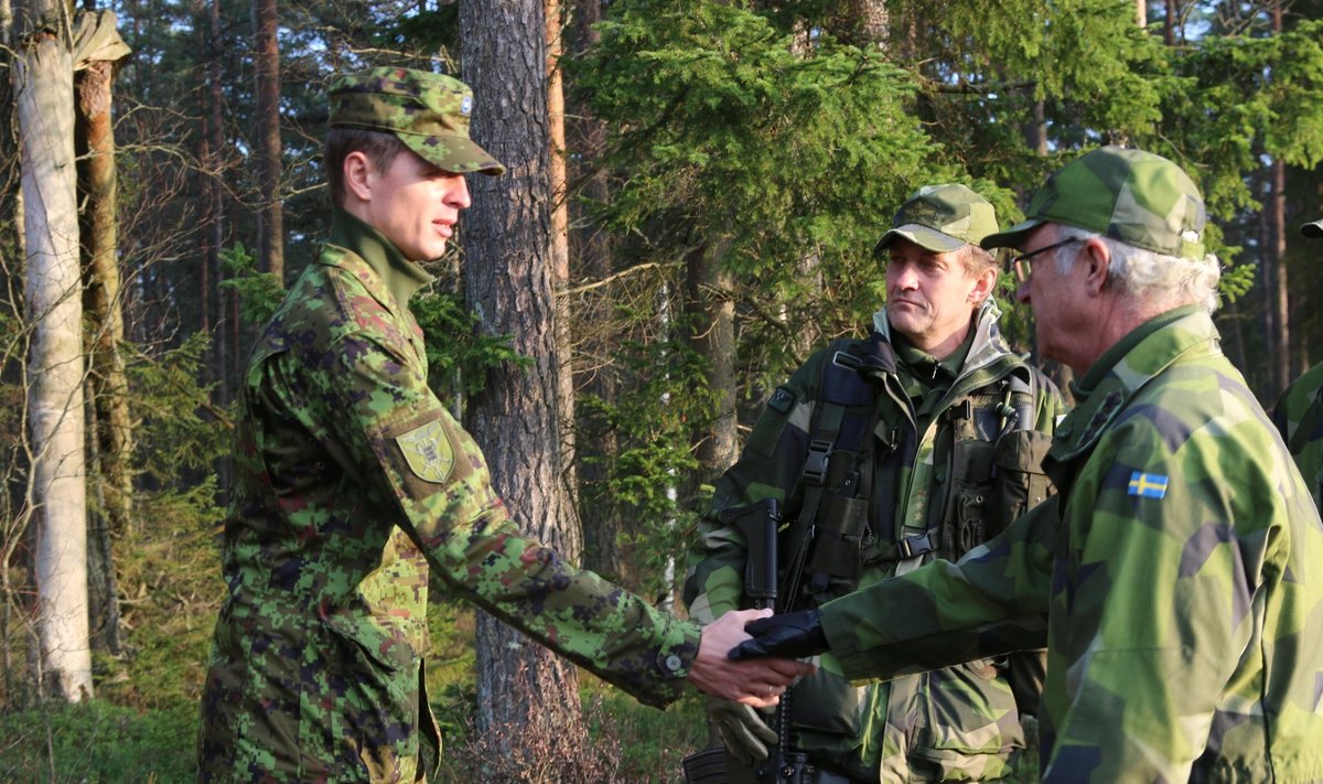 Eesti ohvitser kohtus õppusel Rootsi kuningaga