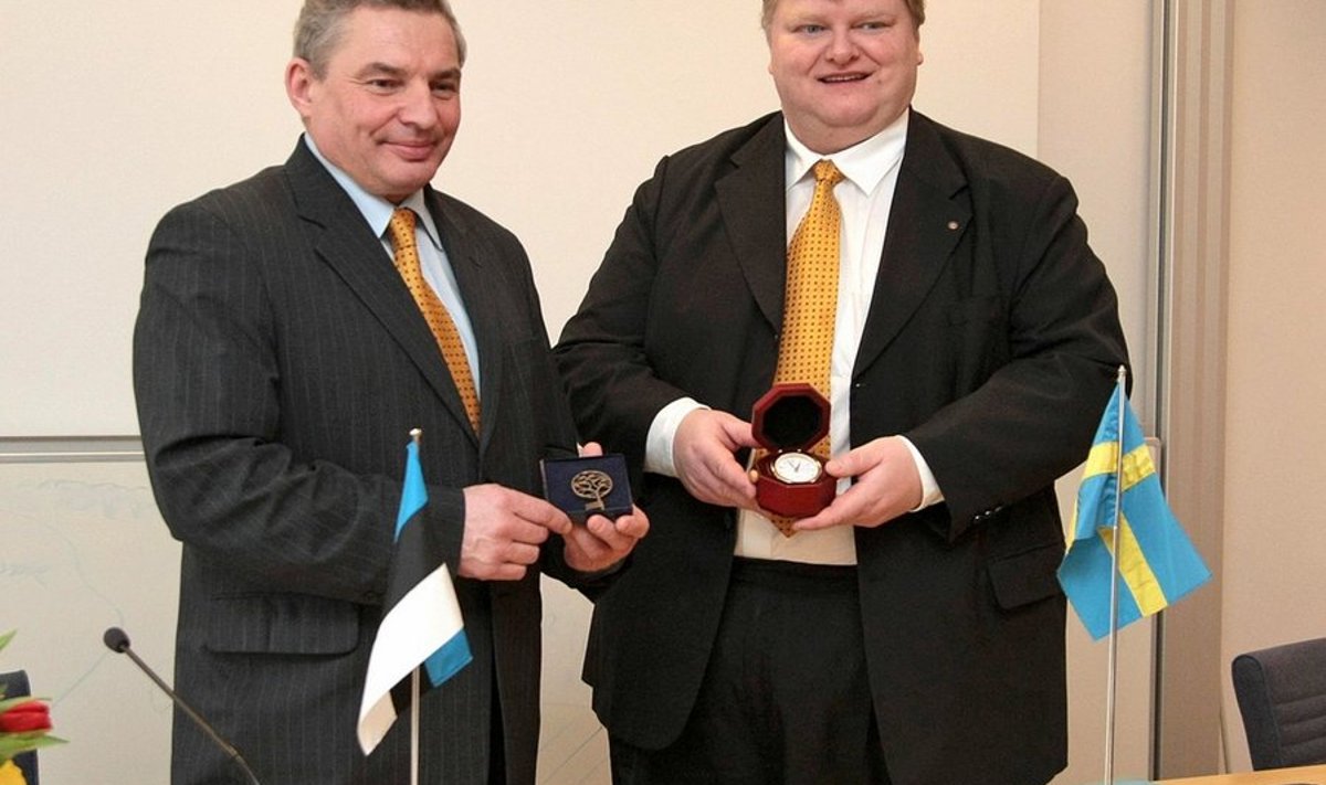 Kohtla-Järve linnapea Jevgeni Solovjov (vasakul).