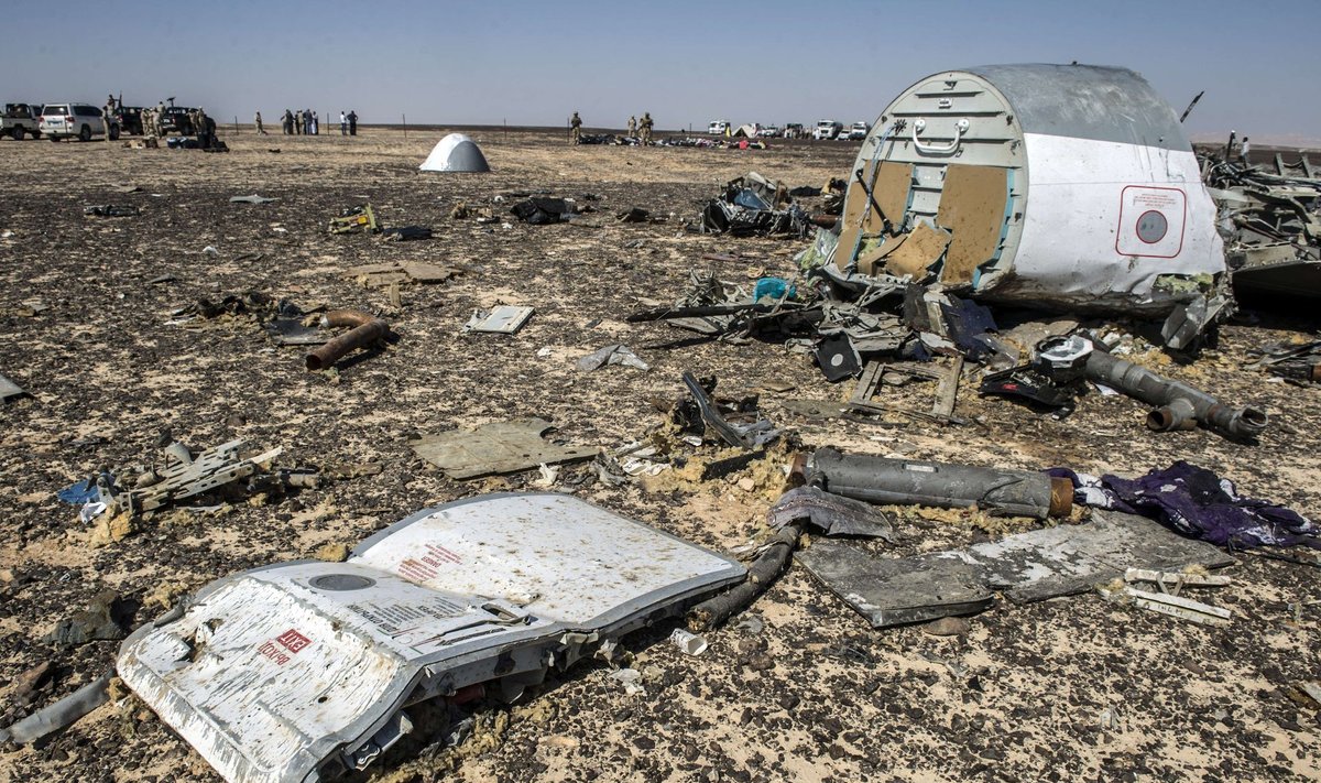Vene lennufirma Kogalõmavia reisilennuk Airbus A 321 lagunes Egiptuses Siinai poolsaare kohal õhus.