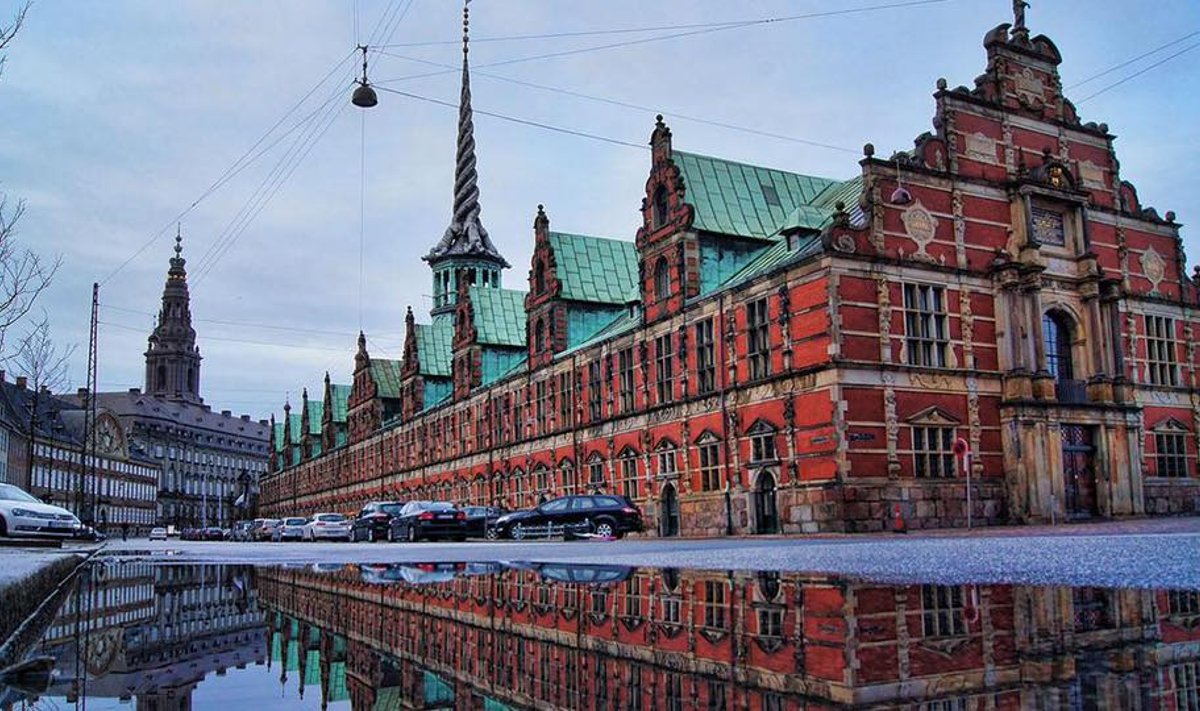 Kopenhaageni börsihoone, kus peetakse iga-aastast viljakaubanduse messi, pärineb XVII sajandist.