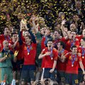 Hispaania koondisega maailmameistriks tulnud jalgpallur riputas ketsid varna