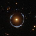 Kanaaride astronoom avastas 10 000 valgusaasta kauguselt uue Einsteini rõnga