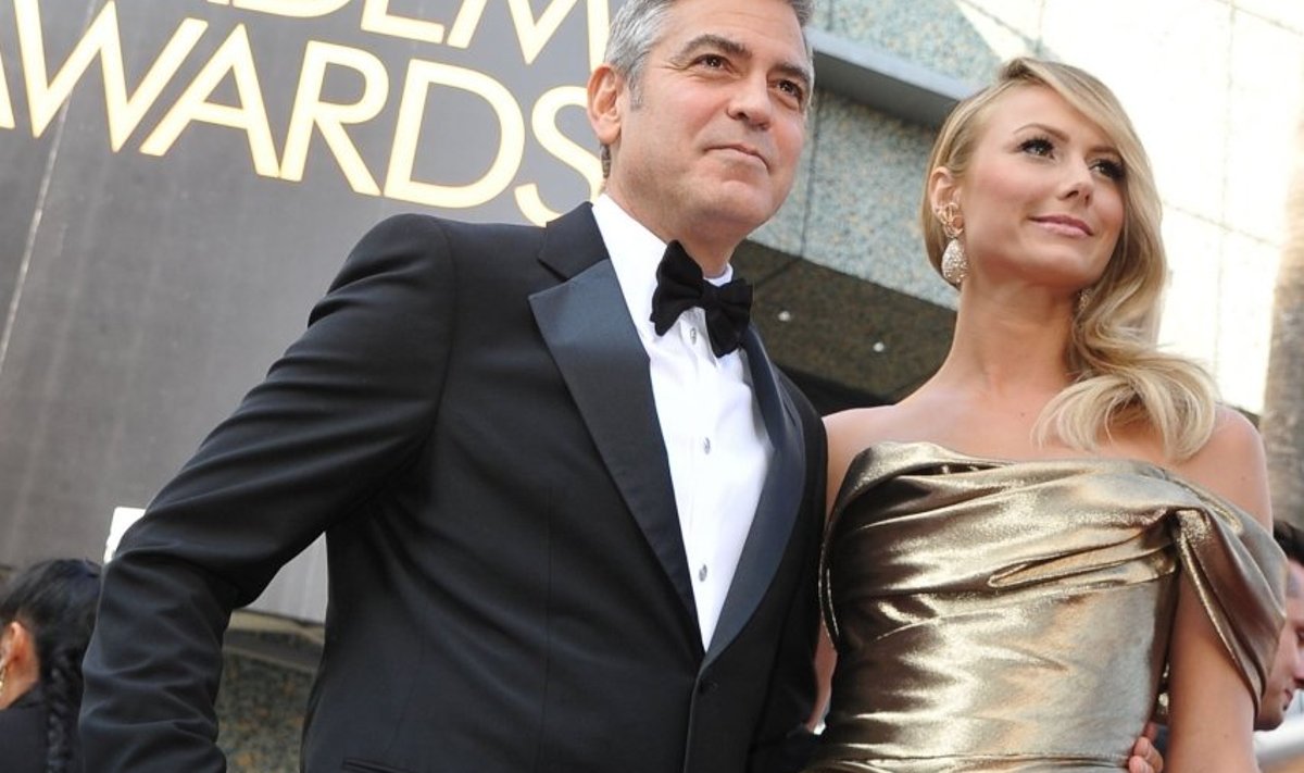 George Clooney ja Stacy Keibler 
