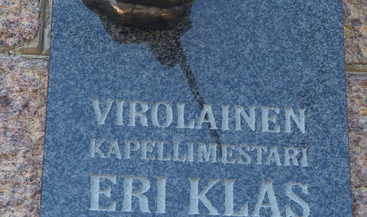 Eri Klasi mälestustahvel Helsingis