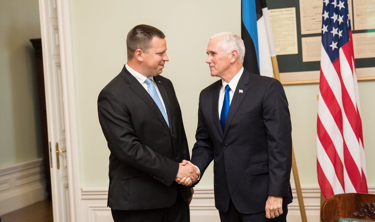 Peaminister Jüri Ratas ja USA asepresident Mike Pence Stenbocki majas