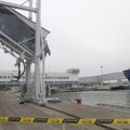 ФОТО С МЕСТА ПРОИСШЕСТВИЯ: В Таллиннском порту в результате обрушения трапа парома погиб рабочий