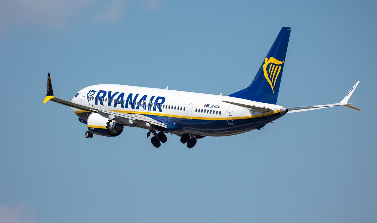Ryanair vähendab järgmisel suvel oma lennuliine Ühendkuningriigist erinevatesse Portugali linnadesse.