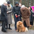 DELFI VIDEO ja FOTOD: Edgar Savisaar avas Muugal teelõigu ja Mustamäel kolmanda koerte jalutusväljaku