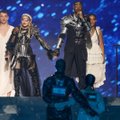 Ei ebaõiglusele! Madonna esinemine Eurovisionil ei lõppenud ilma poliitilise žestita