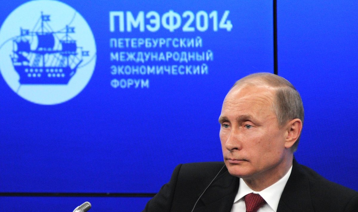 Venemaa president Vladimir Putin Peterburi majandusfoorumil. 