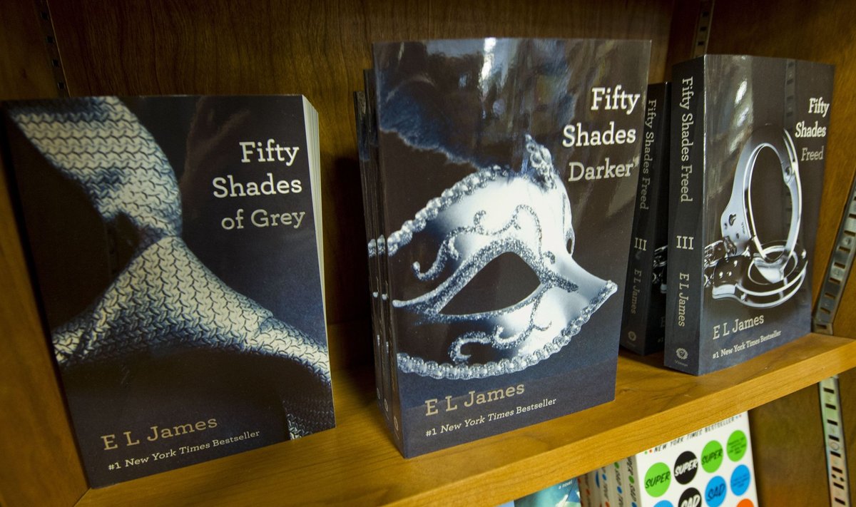 US-LITERATURE-FIFTY SHADES OF GREY