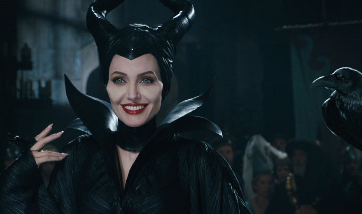 Angelina Jolie filmis "Pahatar" ("Maleficent")