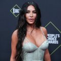 KUUM KLÕPS | Kadestamisväärses vormis Kim Kardashian näitab oma suurepäraseid kurve