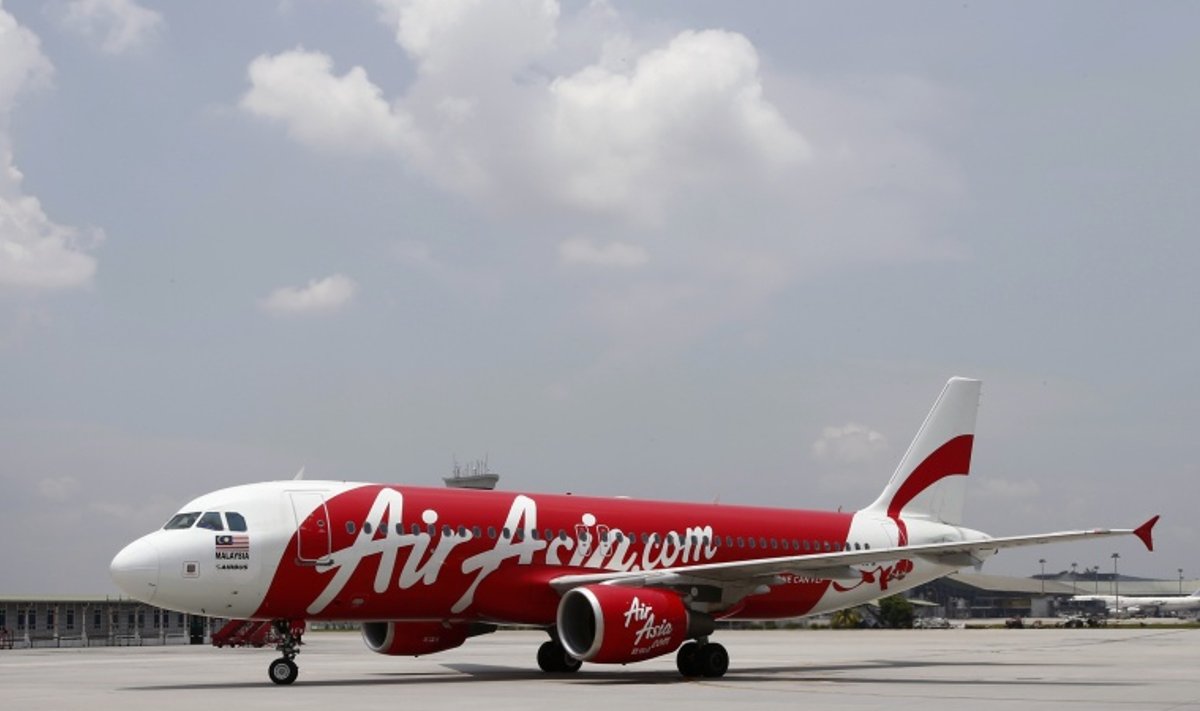 AirAsia aktsiadon languses.