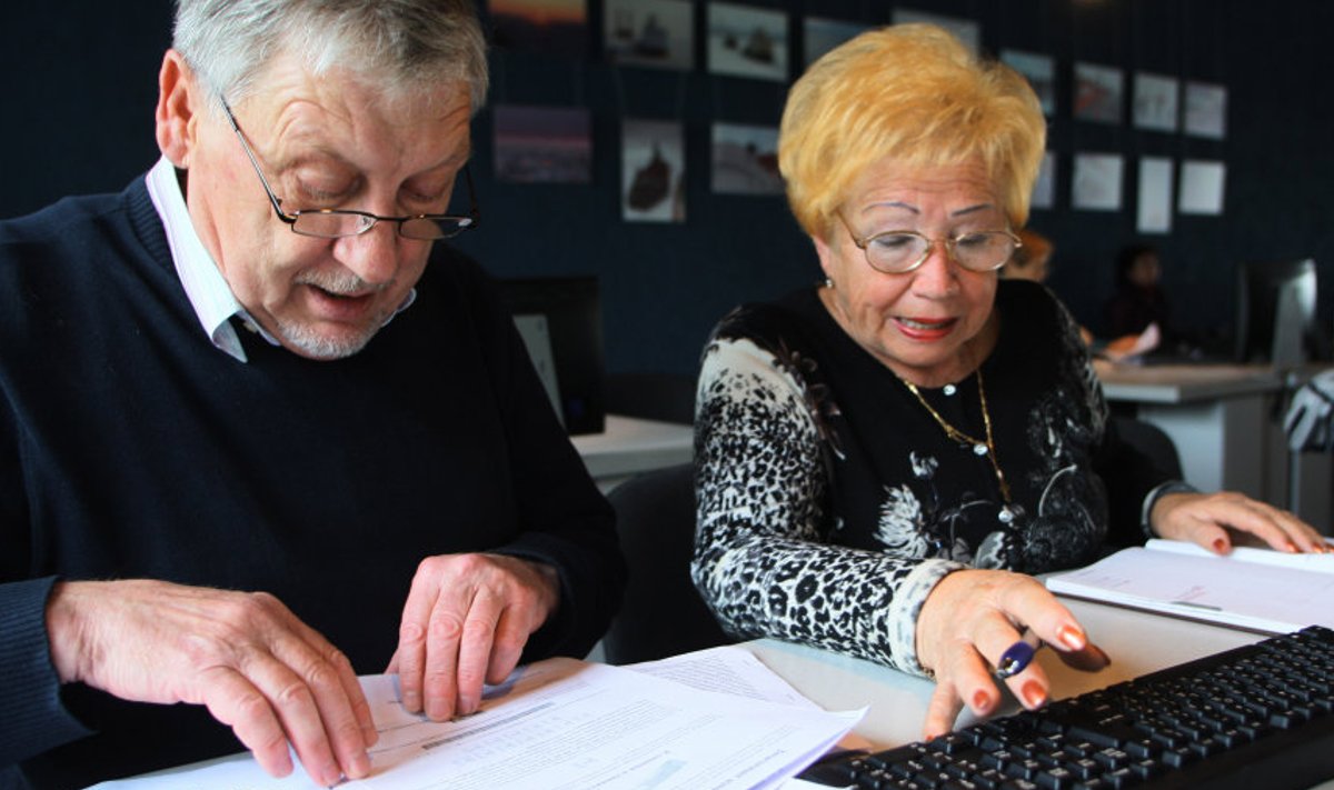 Pensionäridest abielupaaril võib olla kasulik maksuametile ühine tuludeklaratsioon esitada.