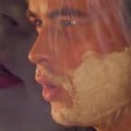 VIDEO: Marten Kuningas ajab naistepäevaks daamid vahule erootikast tulvava hispaaniakeelse looga