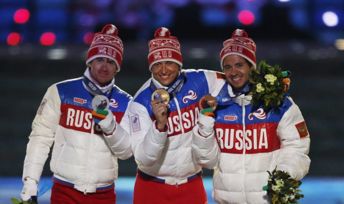 Aleksandr Legkov, Maksim Võlegžanin ja Ilja Tšernoussov võtsid Sotši olümpial 50 km kolmikvõidu.