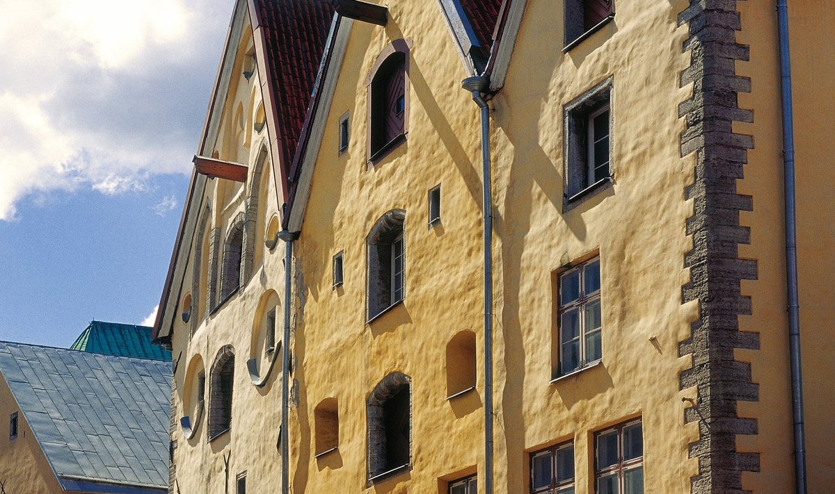 Kui need majad Tallinna vanalinnas kõnelda oskaksid! Nemad on näinud kinnisvara hinna muutusi palju kauem, kui suudavad kirjeldada ka kõige pikemad arvandmed.