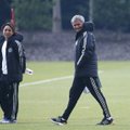 Mourinho ei luba Chelsea naisarsti enam mängudele ega treeningutele