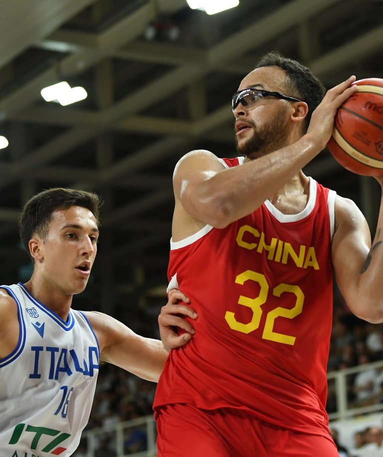 Kas hiljuti Hiina passi saanud NBA äss Kyle Anderson aitab meeskonna alagrupist edasi?
