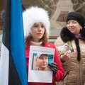 FOTOD ja VIDEO: Vene saatkonna ees nõuti poliitvang Jevgeni Vitiško vabastamist