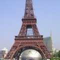 Mida kõike Hiinas järele ei tehta: Eiffeli torn, Toweri kindlus, ...