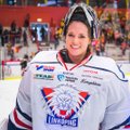 Девушка дня. Лучшая хоккеистка Олимпиады в Сочи Флоренс Шеллинг позирует не только в маске