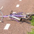 ФОТО DELFI: ДТП на Сааремаа: велосипедист скончался под колесами автомобиля