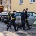 Tallinnas Lasnamäel ründas naine möödakäijaid noaga, kaks inimest sai viga. Ründaja peeti kinni