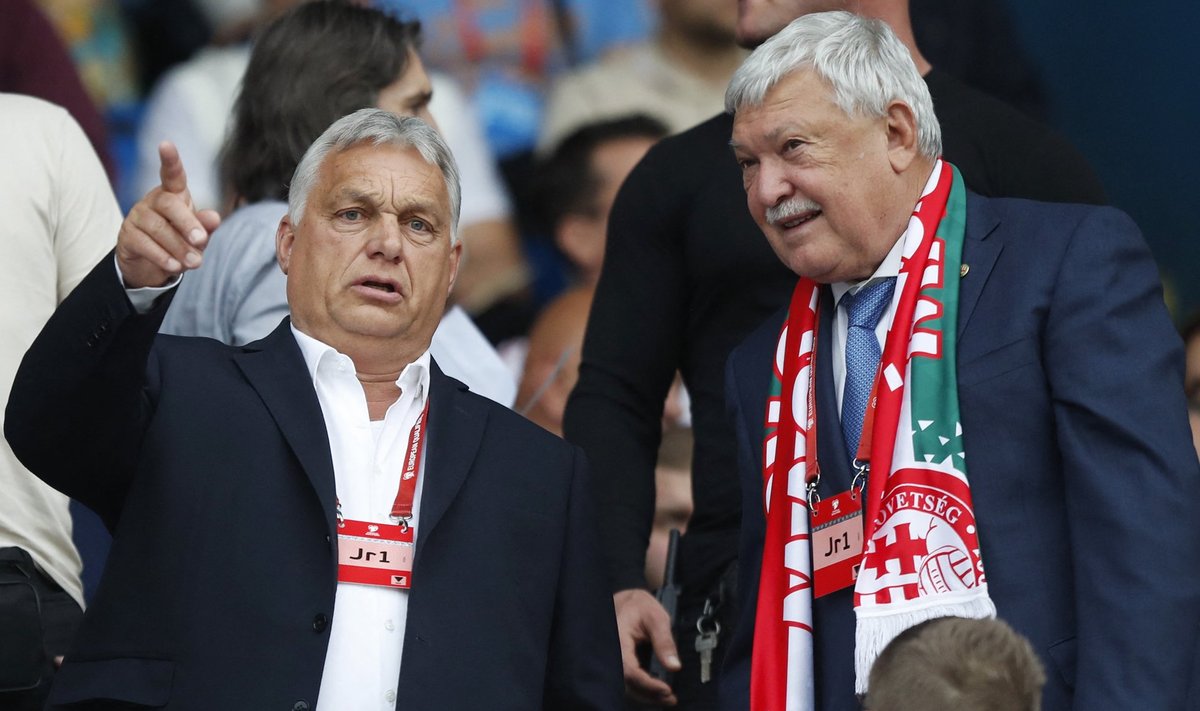 OTP panga juht Sándor Csányi (paremal) koos Viktor Orbániga.