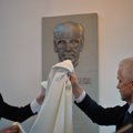 FOTOD: Viimsi Püha Jaakobi kirikus avati president Lennart Meri mälestusbareljeef