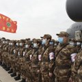 Hiina jalgpalliklubides valitseb mängupausi ajal sõjaväeline kord, mida kontrollivad valitsuse inspektorid