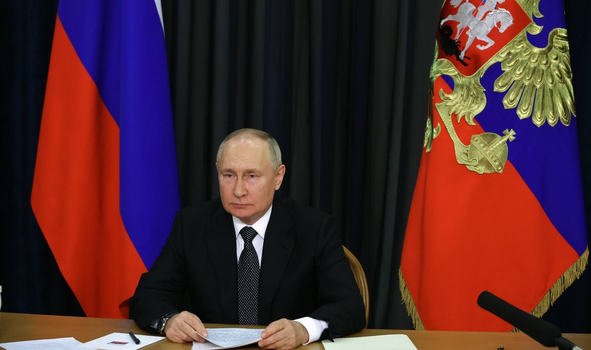 Vladimir Putin osales Ülemaailmse Vene Rahvanõukogu istungil