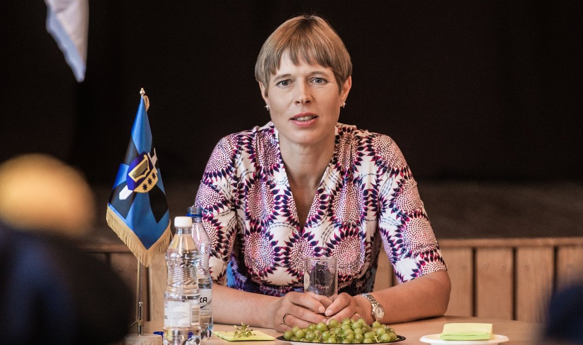 Kersti Kaljulaid kohtumisel Räpina riigikaitse vabatahtlikega