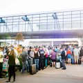 FOTOD | Brüsseli lennujaama elektrikatkestus: kümned lennud edasi lükatud, sajad inimesed ootamas