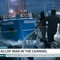 VIDEO | Tüli Briti ja Prantsuse kalurite vahel La Manche'i väinal läks tuliseks: loobiti kive ja rammiti laevu