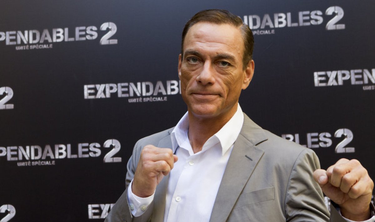 Jean Claude Van Damme annab ärimeestele õppetunni.