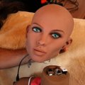 FOTOD | Seksirobotile lisati pärast barbarlikku kohtlemist iharate meeste poolt uus "avariirežiim", ta võib seksist keelduda