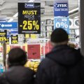 Женщина возмущена призывом покупать в местных магазинах: "сначала снизьте цены!"