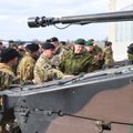 ФОТО и ВИДЕО DELFI: Боевая группа НАТО собралась на торжественное построение в Тапа