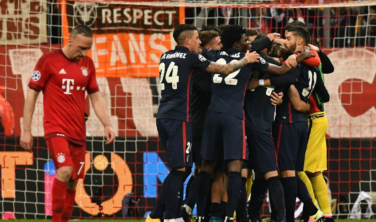 Pettunud Franck Ribery ja juubeldav Atletico meeskond