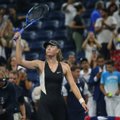 Maria Šarapova sai US Openi avaringis raske võidu ajalugu teinud šveitslanna vastu